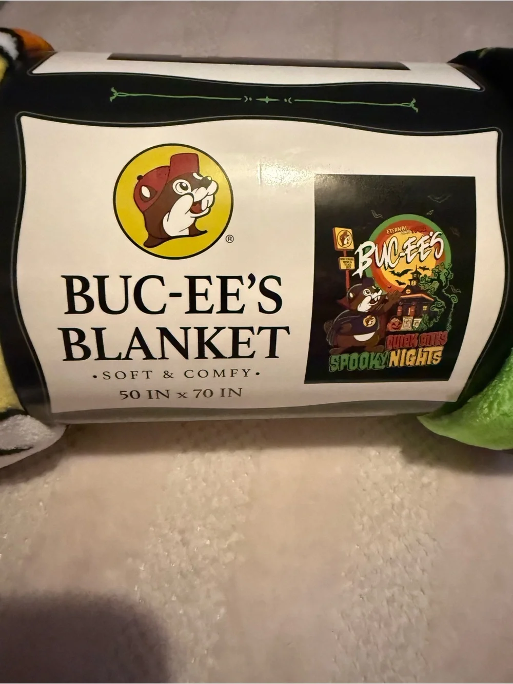 Buc-ee's Green Plush Throw Blanket - Spooky Nights Design and a Halloween bag